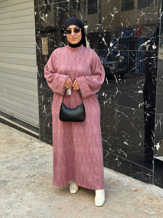 كسوة شتوية عصرية بنقشة هندسية – Boutique Massan